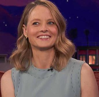 Actress Jodie Foster information in all topics