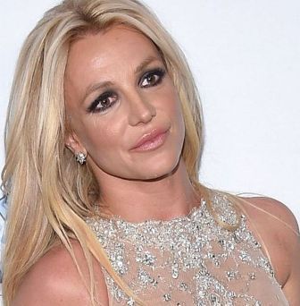 Great pop singer Britney Spears information in all topics