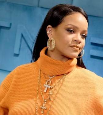 Great pop singer Rihanna information in all topics